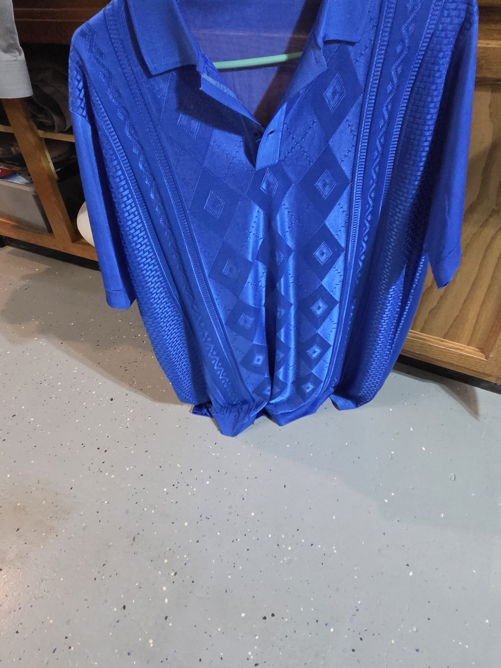 Men's Short-Sleeve Knit Polo Shirt in Royal Blue